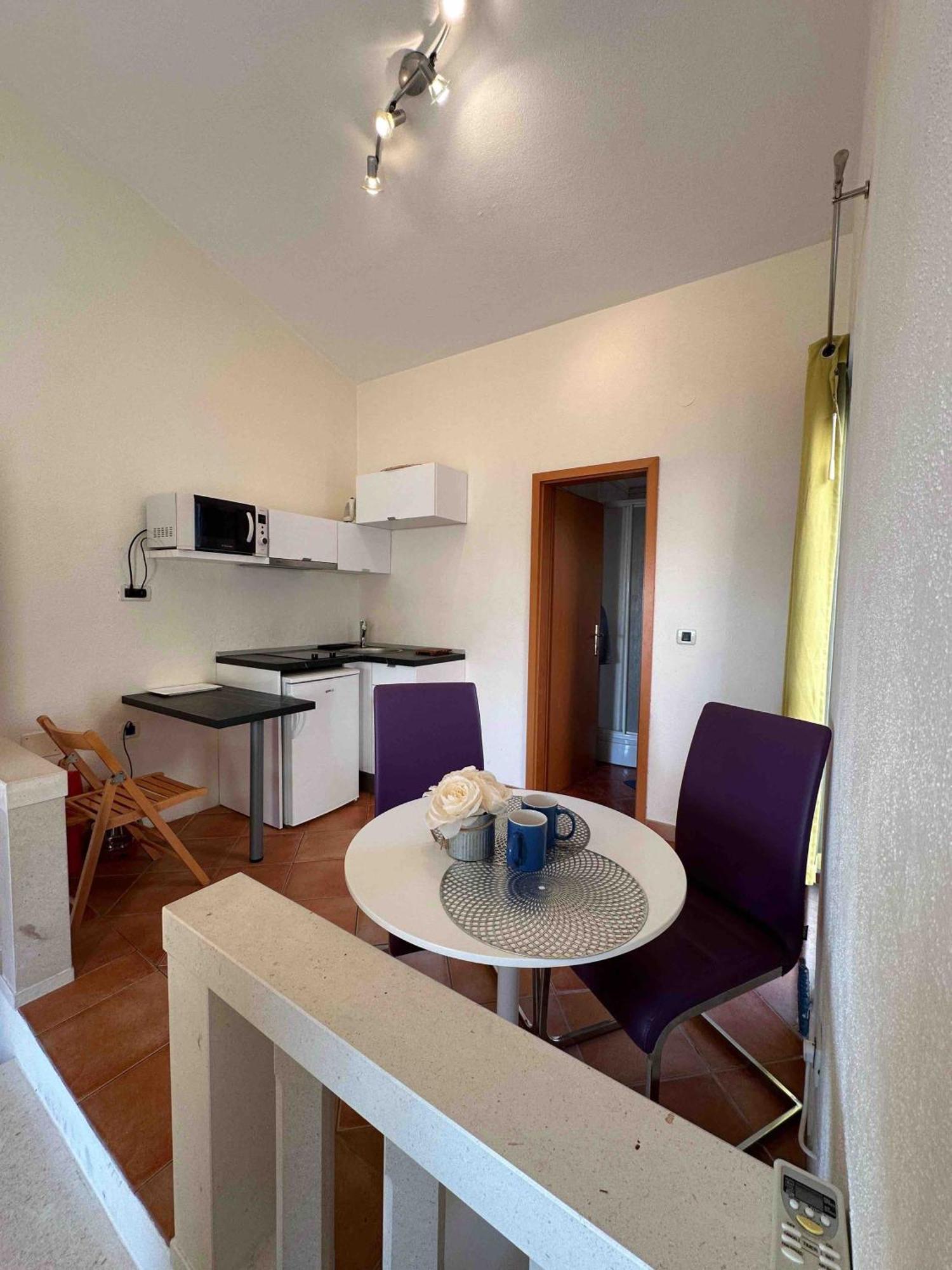 Studio Apartment Brela Habitación foto