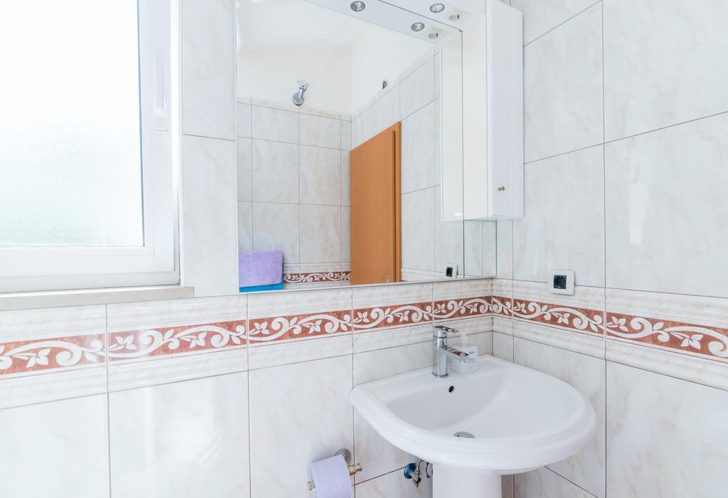 Studio Apartment Brela Exterior foto